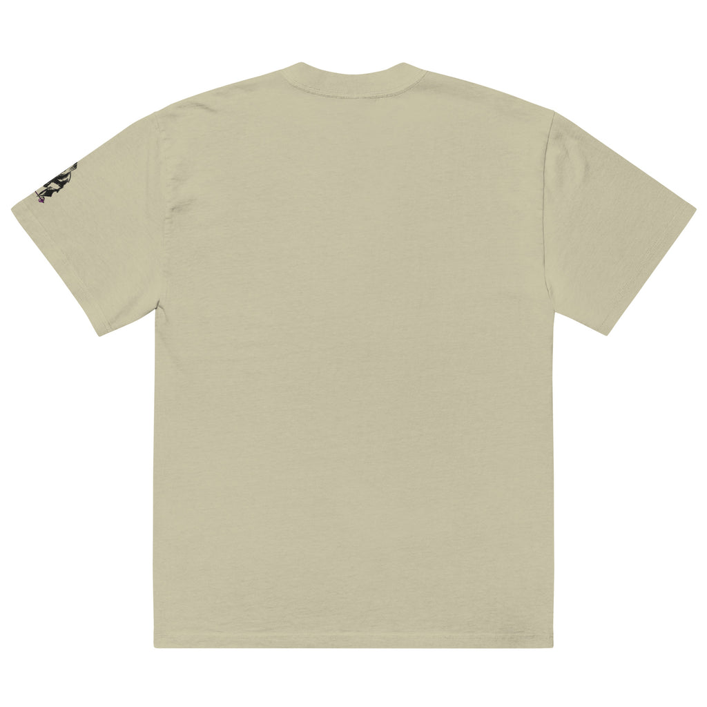 Oversized "Titan's Reign" Faded T-shirt